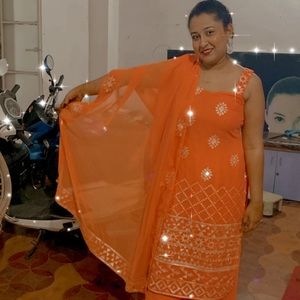 Meet your Posher, Pooja